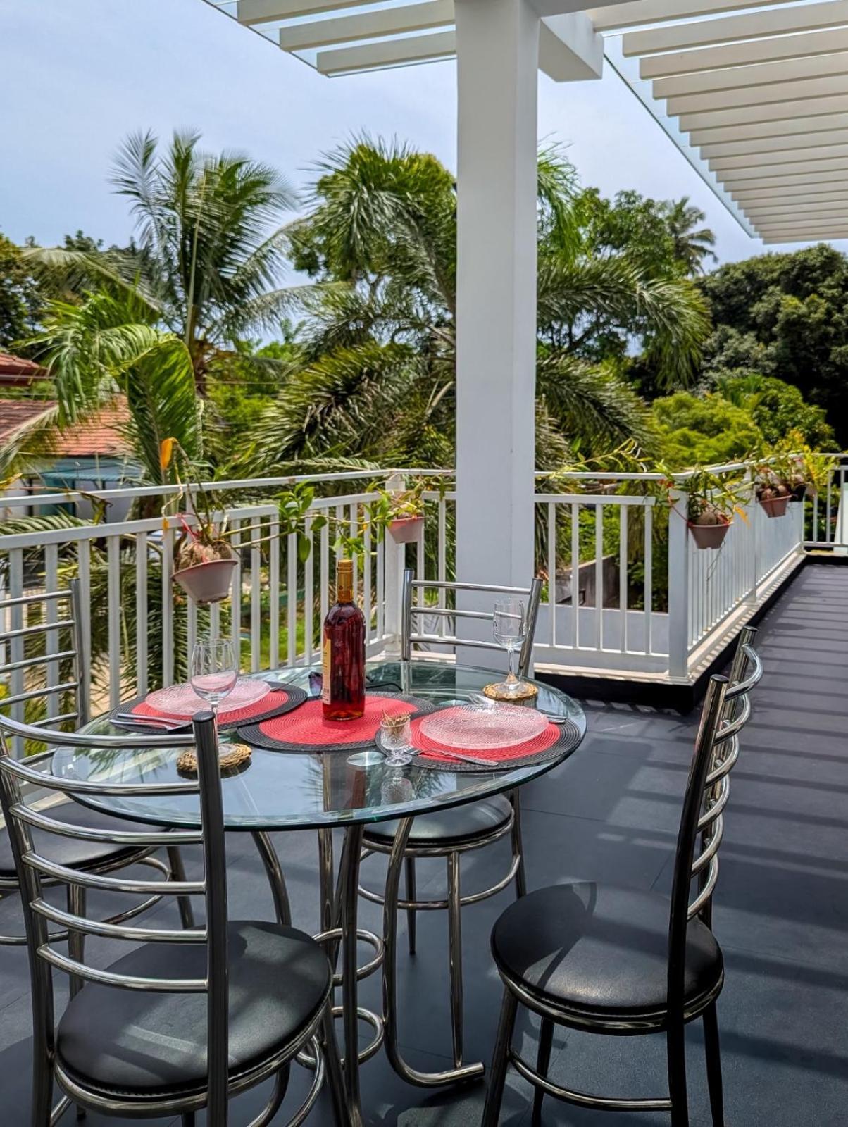 Airport Hotel By Cmb Apartments Negombo Exterior foto